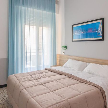 Abc Hotel Rimini Exterior photo