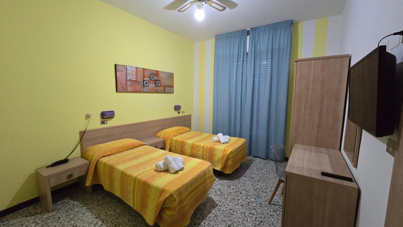 Abc Hotel Rimini Exterior photo